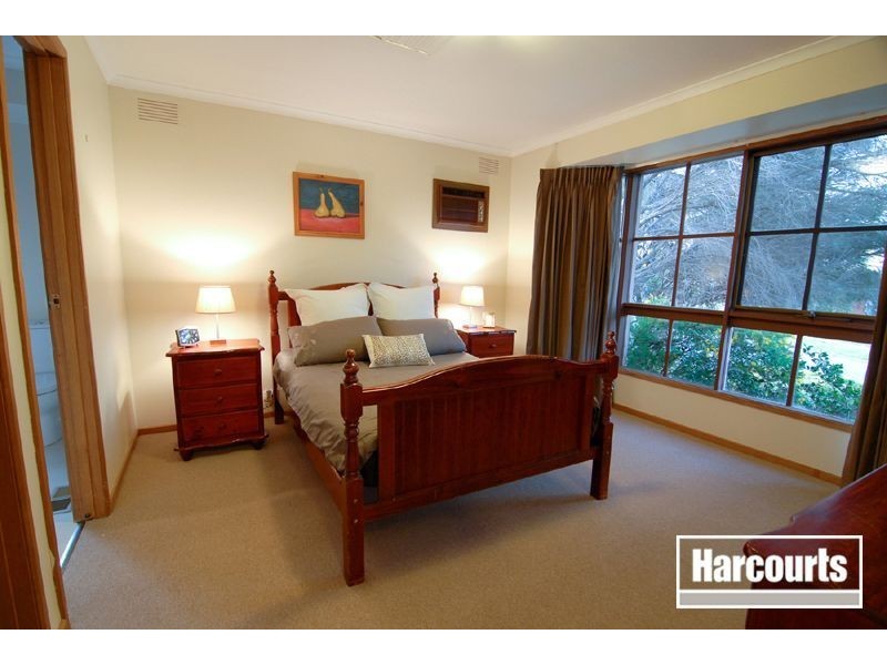 3 Chiswick Court, Endeavour Hills VIC 3802