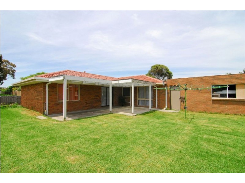7 Elsa Place, Narre Warren VIC 3805