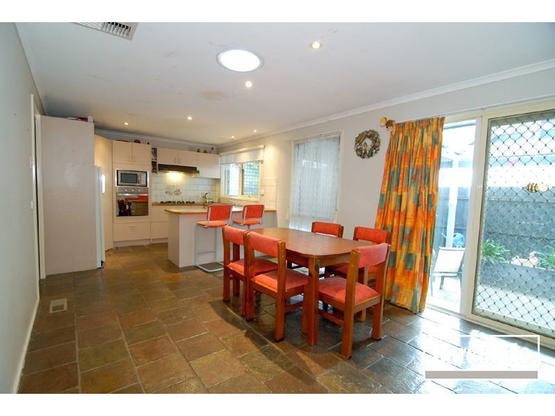 52 Summerlea Road, Narre Warren VIC 3805