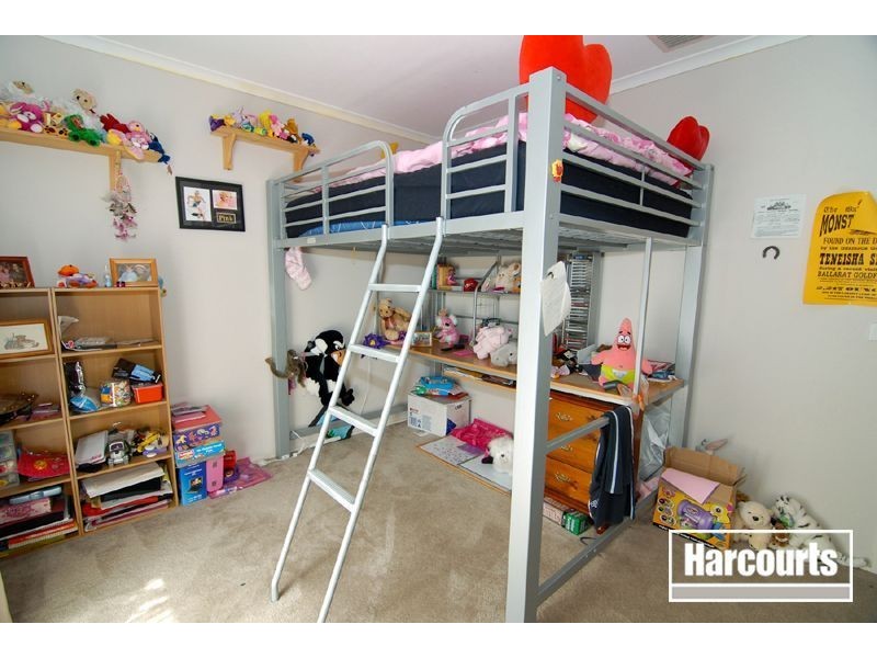 52 Summerlea Road, Narre Warren VIC 3805