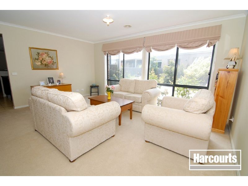 16 Hammerwood Green, Beaconsfield VIC 3807