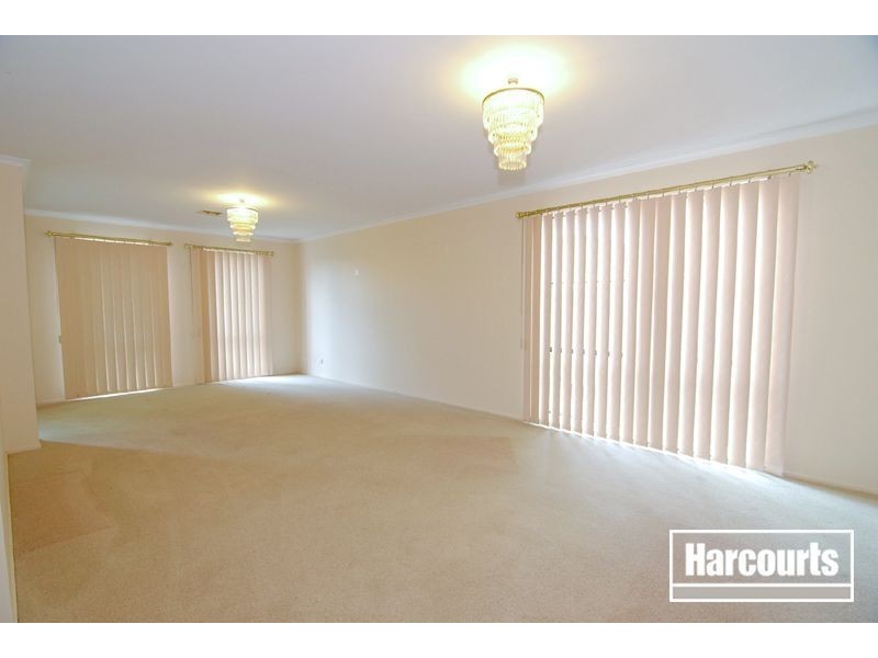 7 Demint Walk, Narre Warren South VIC 3805
