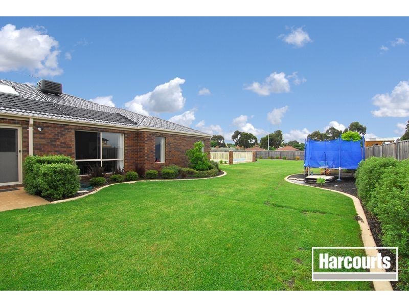 3 Holly Green Court, Narre Warren North VIC 3804