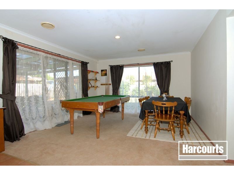 60 Murdoch Avenue, Narre Warren VIC 3805