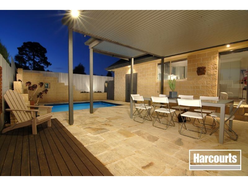 13 Portsea Place, Narre Warren VIC 3805