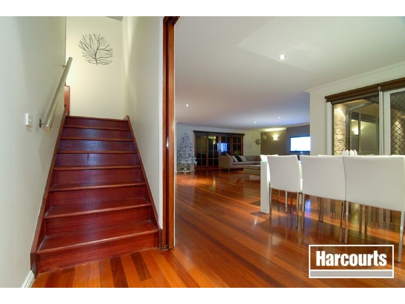 13 Portsea Place, Narre Warren VIC 3805