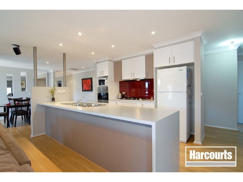 23 Lancashire Drive, Cranbourne North VIC 3977