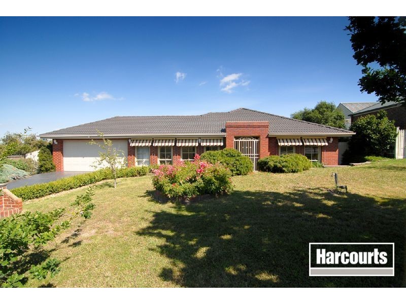 6 William Leonard Court, Narre Warren South VIC 3805