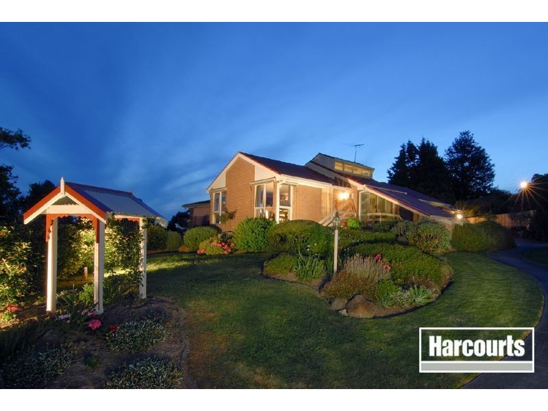 13 Denise Court, Narre Warren VIC 3805