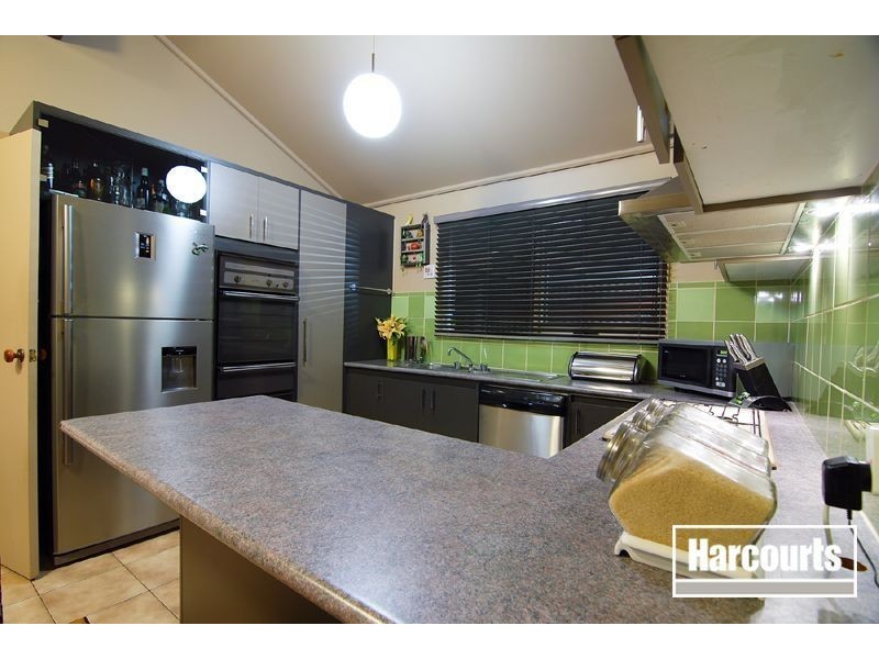 13 Denise Court, Narre Warren VIC 3805