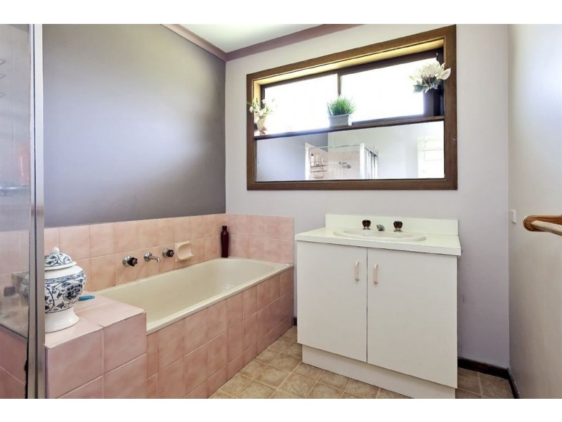 3 Winnie Court, Narre Warren VIC 3805