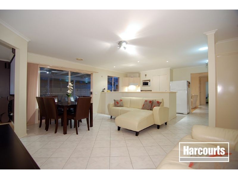 17 Dookie Court, Narre Warren VIC 3805