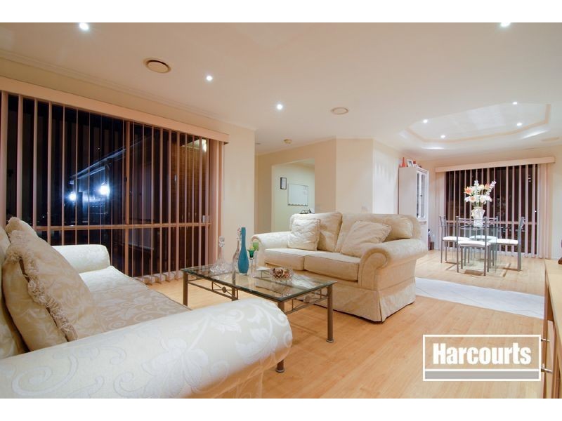 17 Dookie Court, Narre Warren VIC 3805