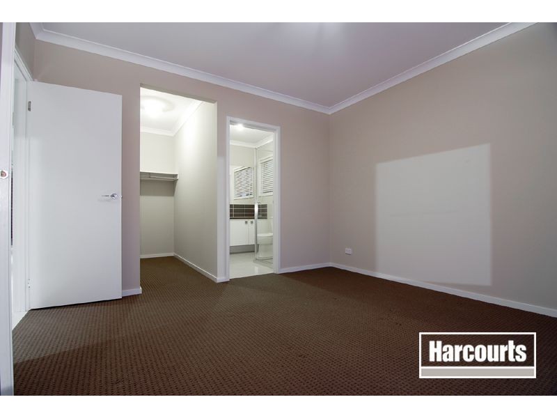 34 Salvia Avenue, Pakenham VIC 3810