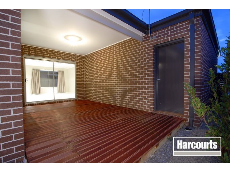 34 Salvia Avenue, Pakenham VIC 3810