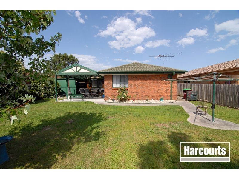 9 Godwin Avenue, Narre Warren VIC 3805