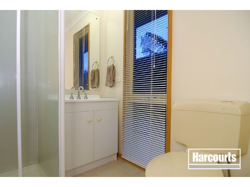 15 James Bathe Way, Narre Warren South VIC 3805