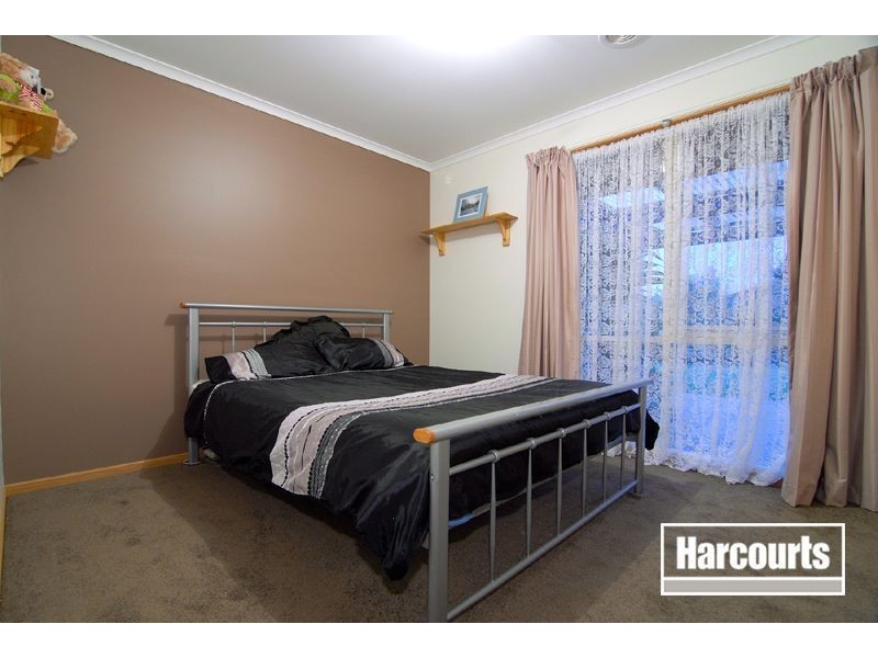 15 James Bathe Way, Narre Warren South VIC 3805