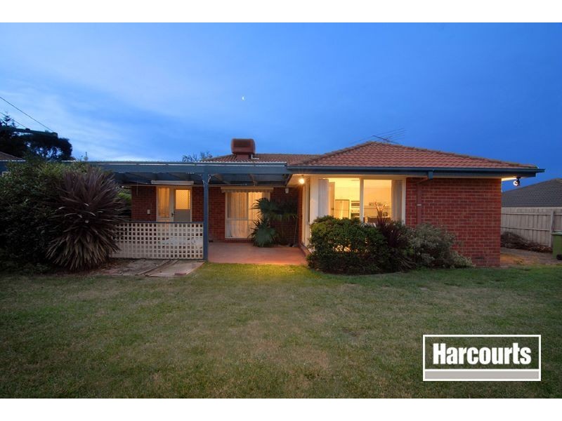 15 James Bathe Way, Narre Warren South VIC 3805