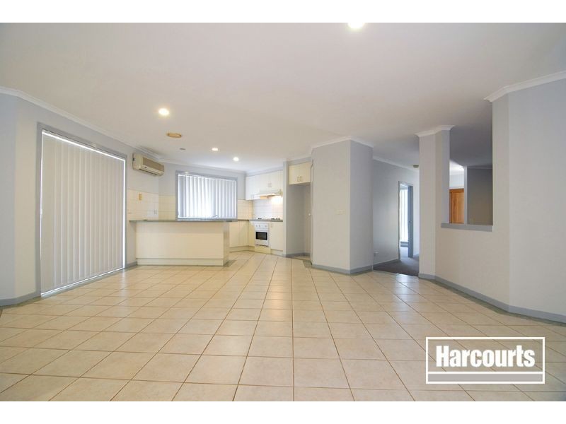 138 Hinrichsen Drive, Hallam VIC 3803