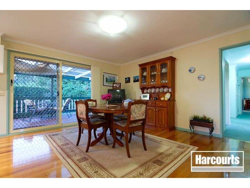 10 Scoble Place, Narre Warren VIC 3805