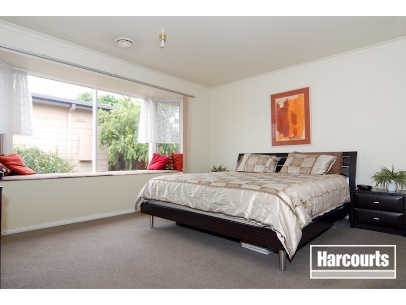 4 Tingle Close, Narre Warren VIC 3805