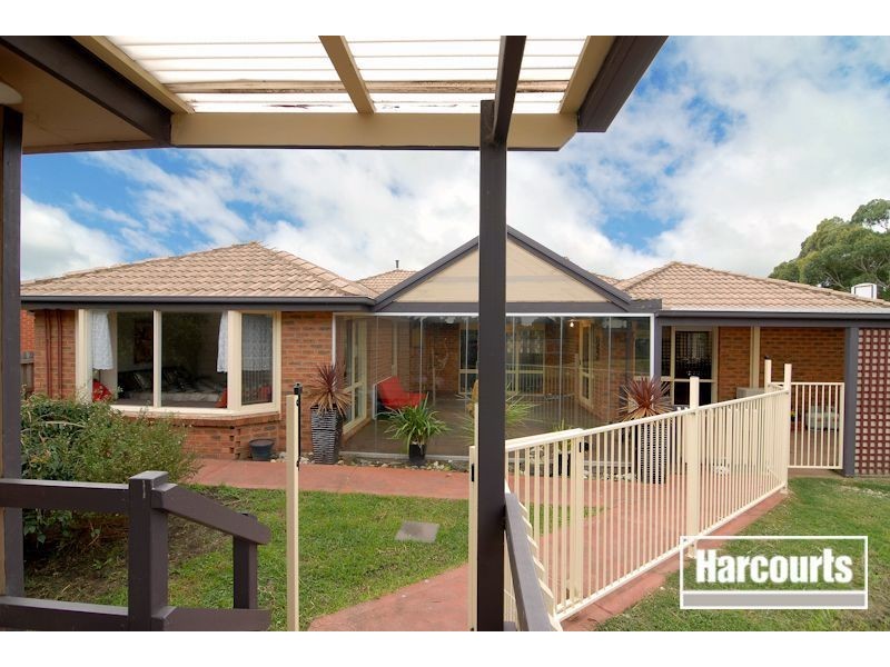 4 Tingle Close, Narre Warren VIC 3805
