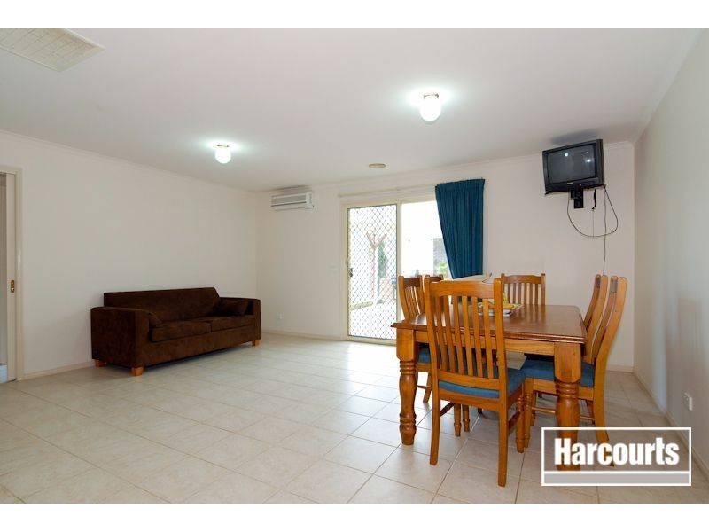 7 Milton Place, Narre Warren South VIC 3805