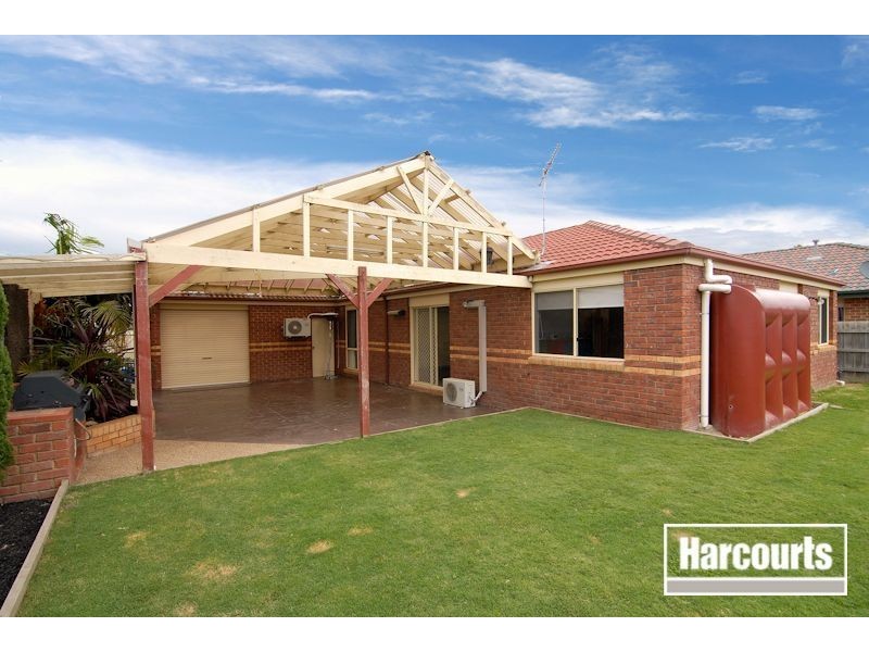 7 Milton Place, Narre Warren South VIC 3805
