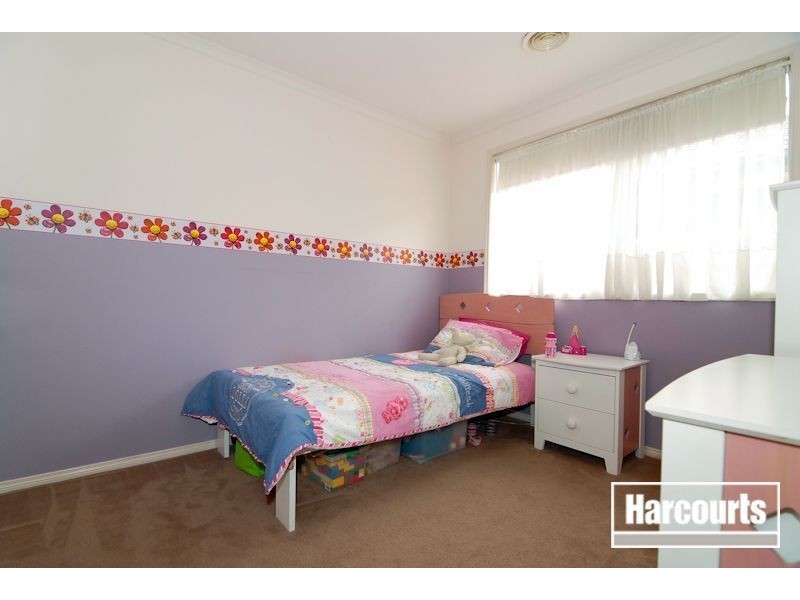 7 Milton Place, Narre Warren South VIC 3805
