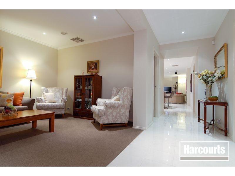 2 Kimberley Downs Court, Narre Warren South VIC 3805