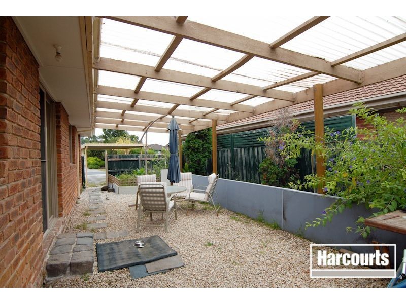 8 Boomerang Court, Narre Warren South VIC 3805