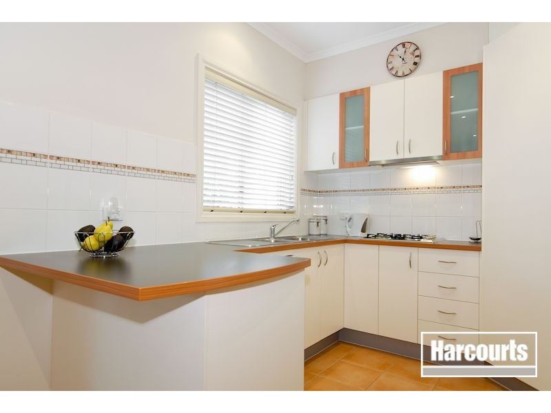 32 Amhurst Drive, Narre Warren South VIC 3805