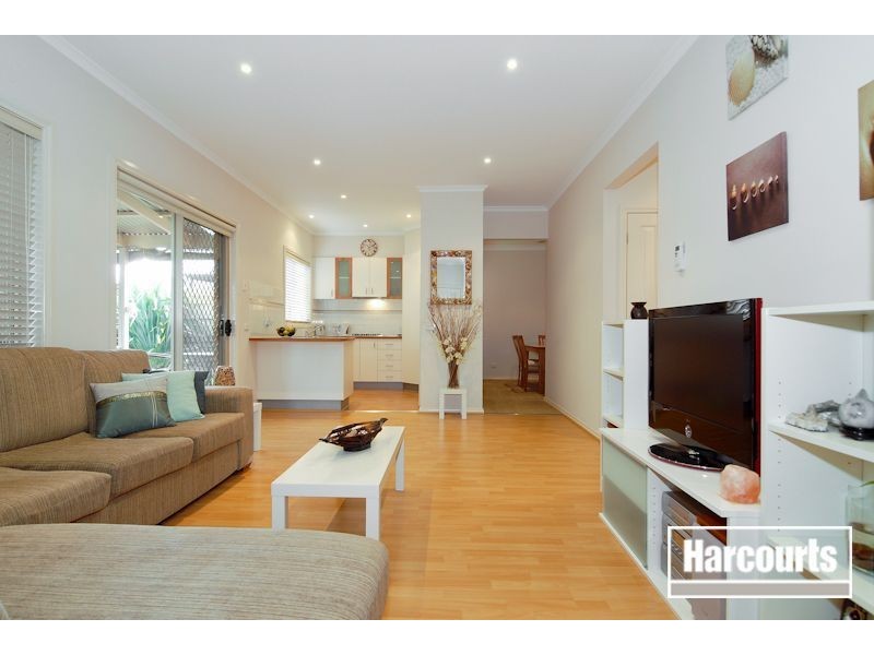 32 Amhurst Drive, Narre Warren South VIC 3805