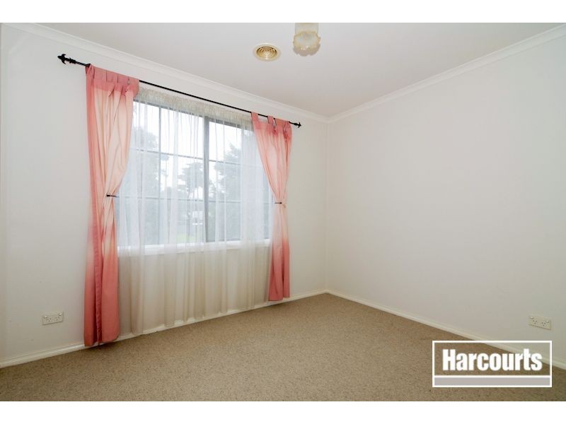 4/40-44 Warrawong Drive, Berwick VIC 3806