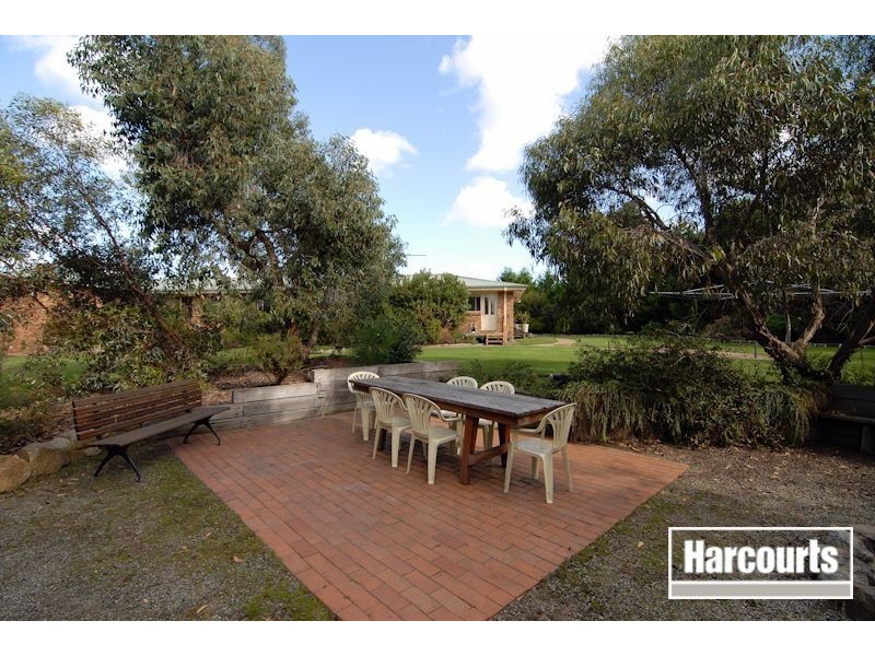 11-12 Monroe Court, Narre Warren North VIC 3804