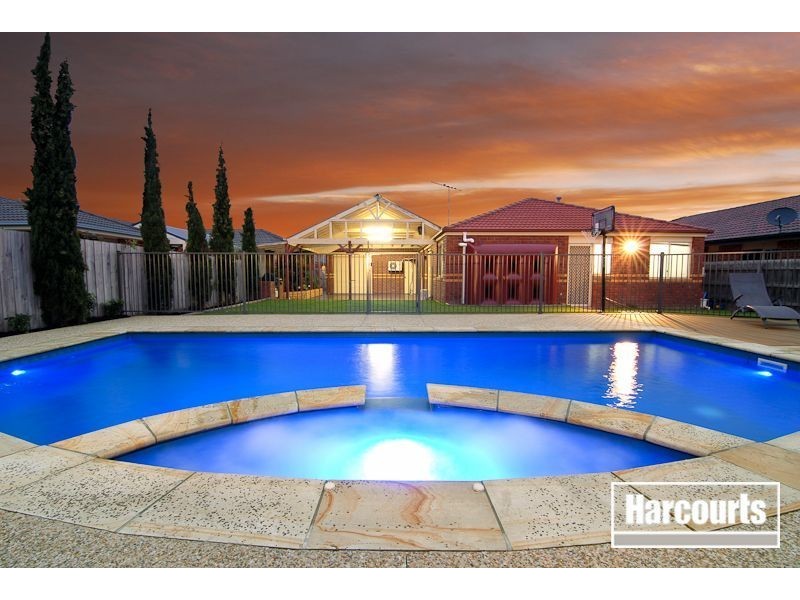 7 Milton Place, Narre Warren South VIC 3805