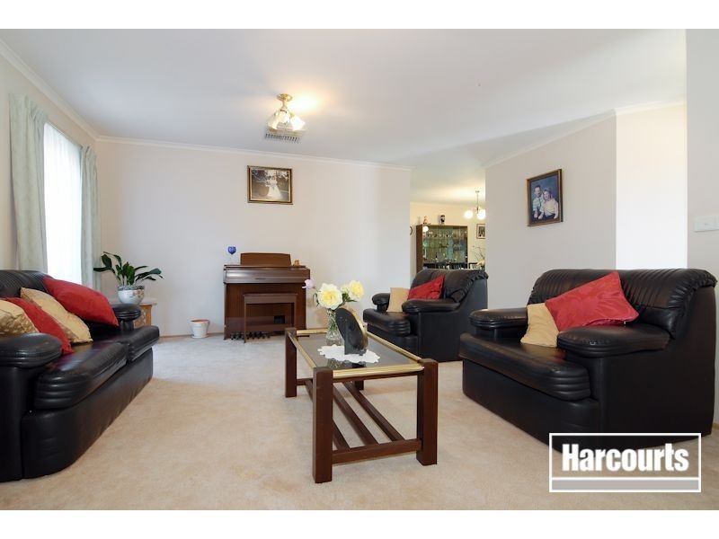 121 Kurrajong Road, Narre Warren VIC 3805