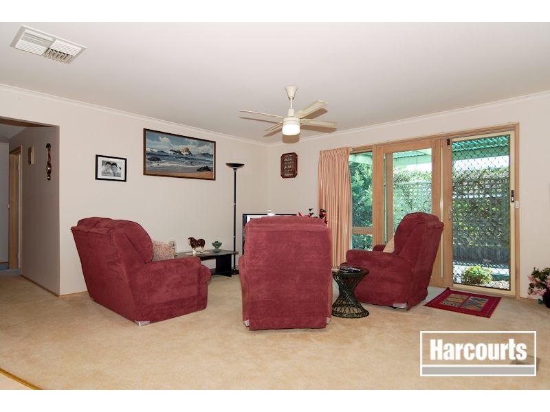 121 Kurrajong Road, Narre Warren VIC 3805