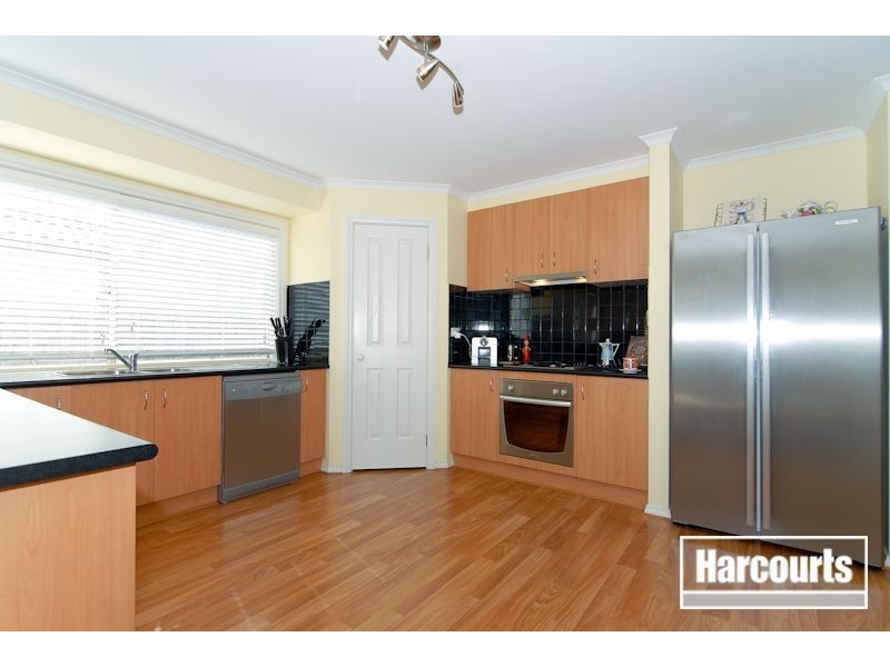 14 Oliver Court, Narre Warren South VIC 3805