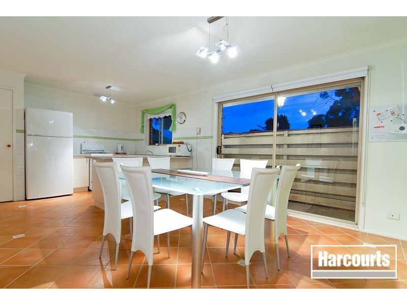 1/9-11 Olive Road, Eumemmerring VIC 3177