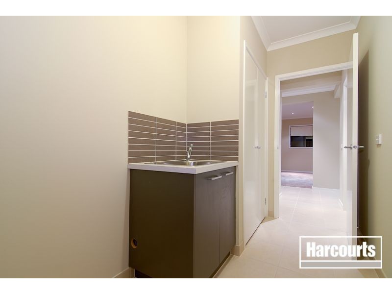 30 Salvia Avenue, Pakenham VIC 3810