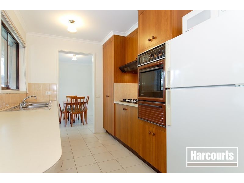 10 Terry Close, Narre Warren VIC 3805