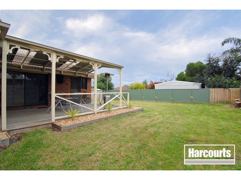 10 Terry Close, Narre Warren VIC 3805