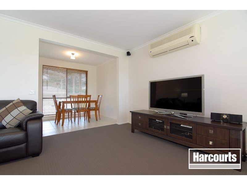 10 Terry Close, Narre Warren VIC 3805