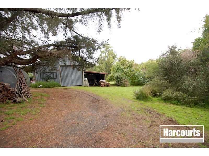 90 Langley Road, Cranbourne South VIC 3977