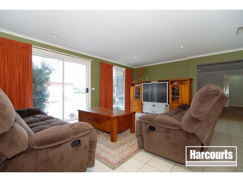 133-135 Drysdale Avenue, Narre Warren North VIC 3804
