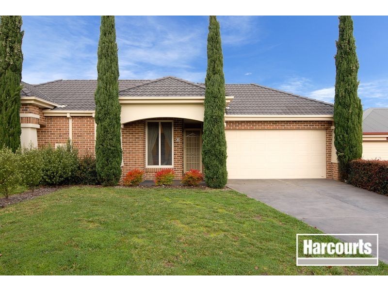 19 John Fisher Drive, Berwick VIC 3806
