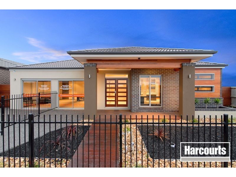40 Wild Scotchman Way, Cranbourne East VIC 3977