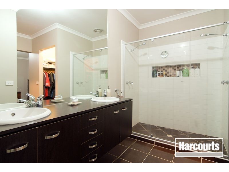 20 Orsino Place, Berwick VIC 3806